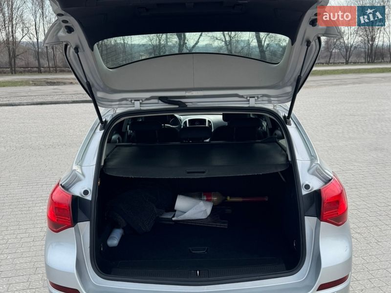 Универсал Opel Astra 2011 в Запорожье фото 13 Универсал Opel Astra 2011 в Запорожье