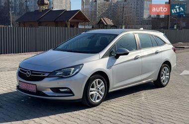 Универсал Opel Astra 2018 в Хмельницком