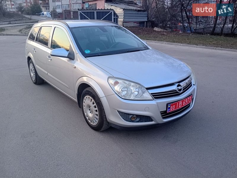 Универсал Opel Astra 2007 в Тернополе