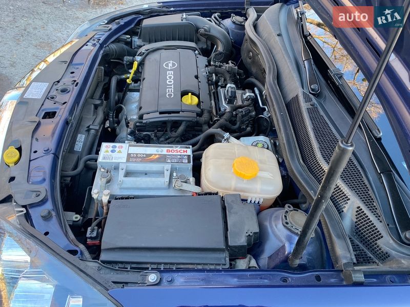 Универсал Opel Astra 2013 в Киеве фото 55 Универсал Opel Astra 2013 в Киеве