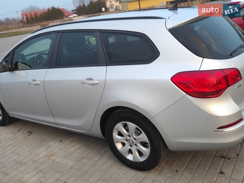 Универсал Opel Astra 2015 в Жвирке фото 18 Универсал Opel Astra 2015 в Жвирке