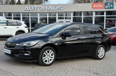 Універсал Opel Astra 2016 в Житомирі