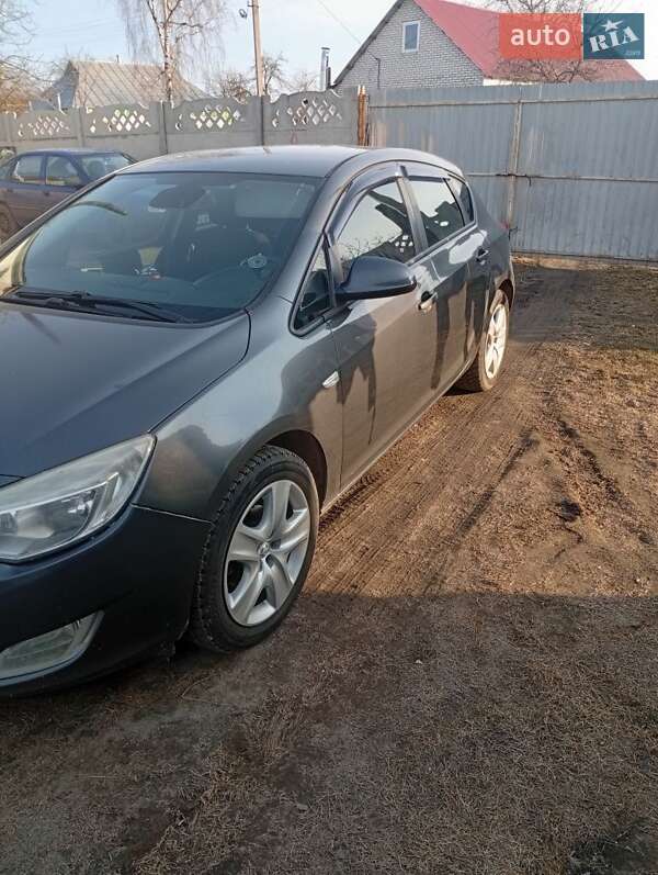 Хэтчбек Opel Astra 2011 в Белой Церкви фото 7 Хэтчбек Opel Astra 2011 в Белой Церкви