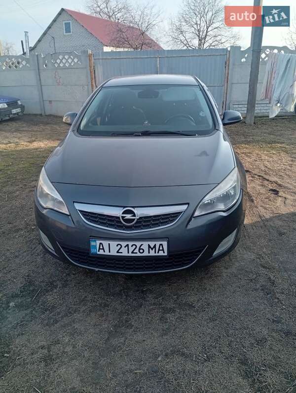 Хэтчбек Opel Astra 2011 в Белой Церкви фото 8 Хэтчбек Opel Astra 2011 в Белой Церкви