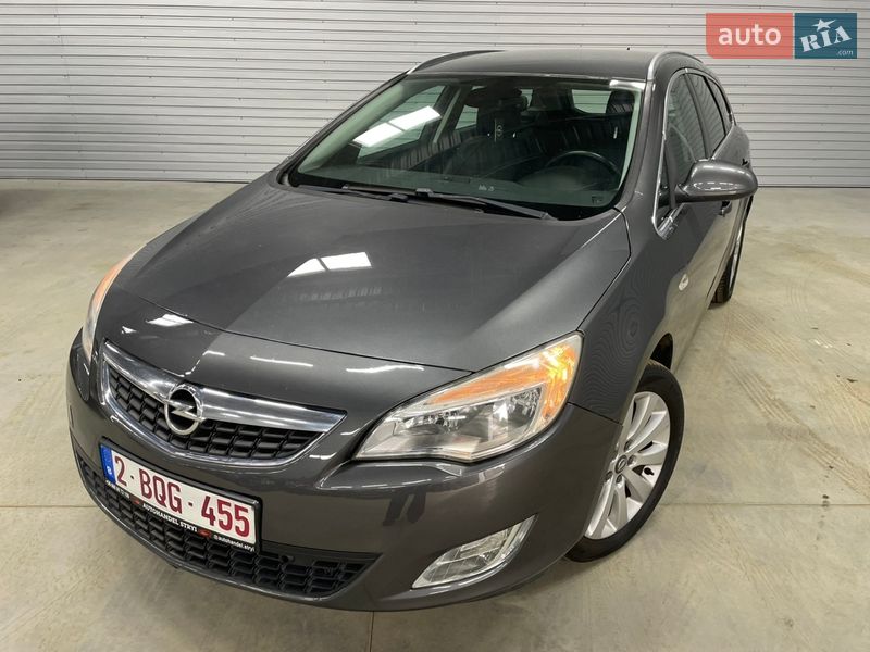 Opel Astra 2012 Opel Astra 2012