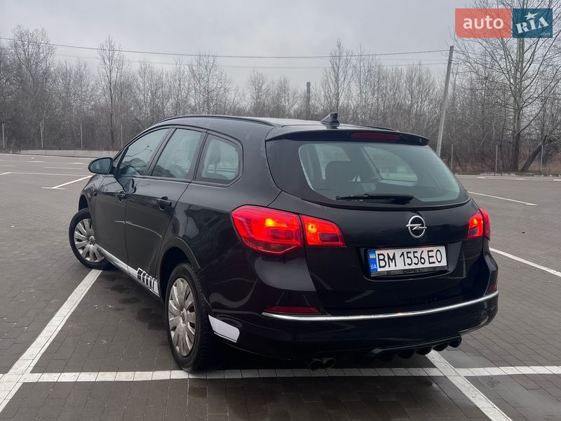 Универсал Opel Astra 2012 в Сумах