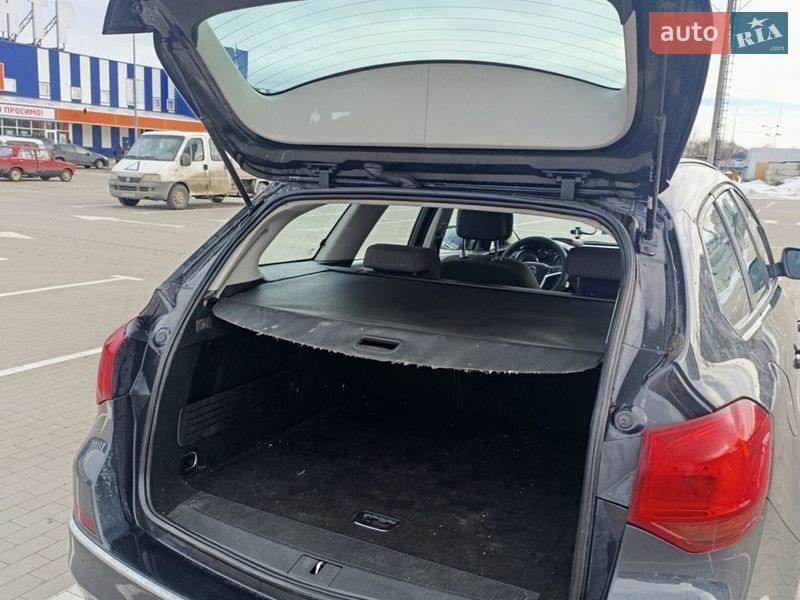 Универсал Opel Astra 2012 в Сумах