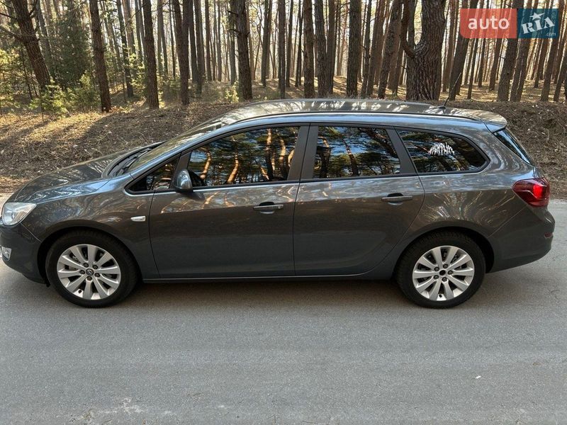 Универсал Opel Astra 2011 в Ахтырке фото 6 Универсал Opel Astra 2011 в Ахтырке