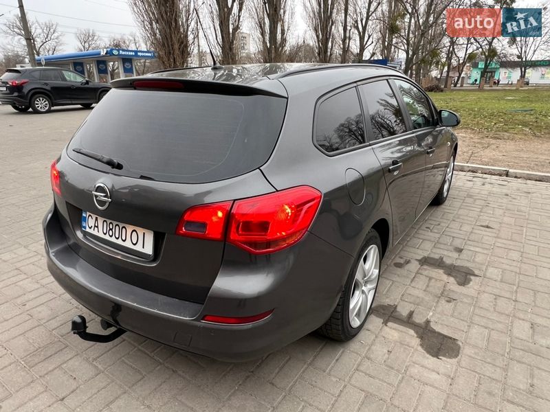 Универсал Opel Astra 2012 в Черкассах фото 7 Универсал Opel Astra 2012 в Черкассах