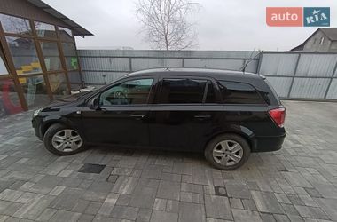 Универсал Opel Astra 2011 в Бышеве