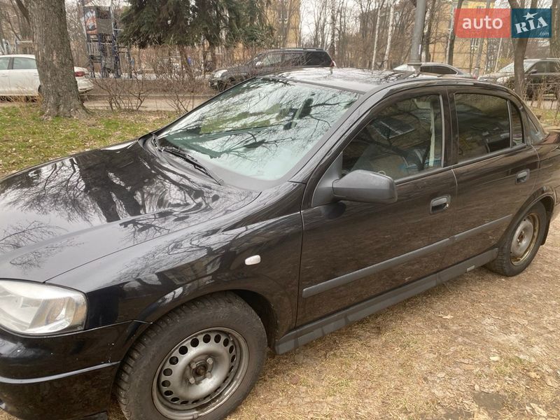 Седан Opel Astra 2008 в Киеве фото 2 Седан Opel Astra 2008 в Киеве