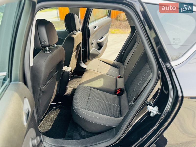 Хэтчбек Opel Astra 2010 в Здолбунове фото 29 Хэтчбек Opel Astra 2010 в Здолбунове