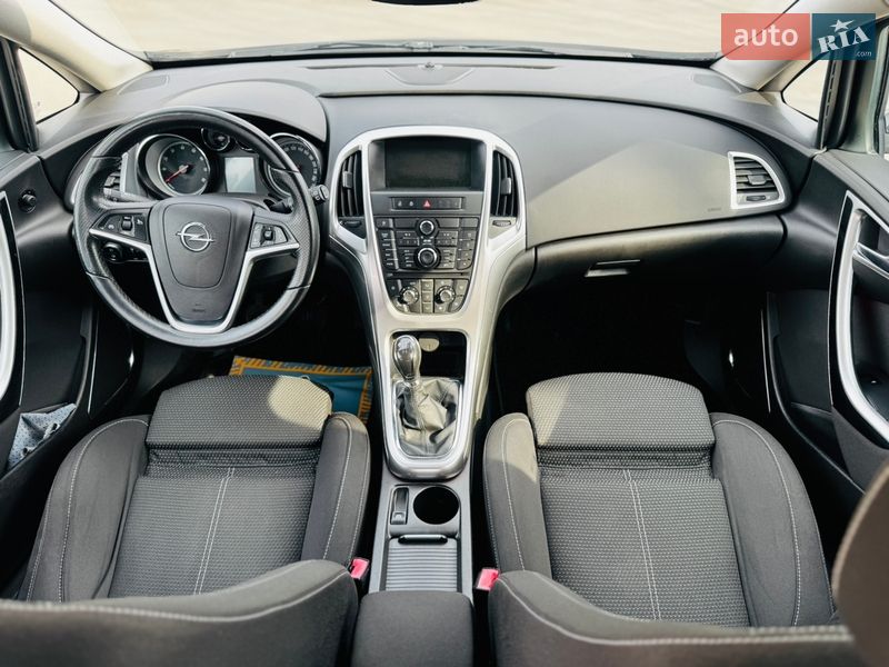 Хэтчбек Opel Astra 2010 в Здолбунове фото 34 Хэтчбек Opel Astra 2010 в Здолбунове