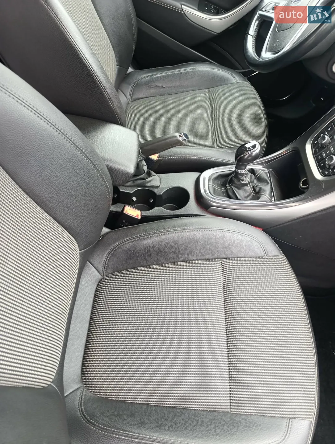 2012 Opel Astra - мініатюра 5