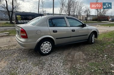 Седан Opel Astra 2006 в Кривому Розі