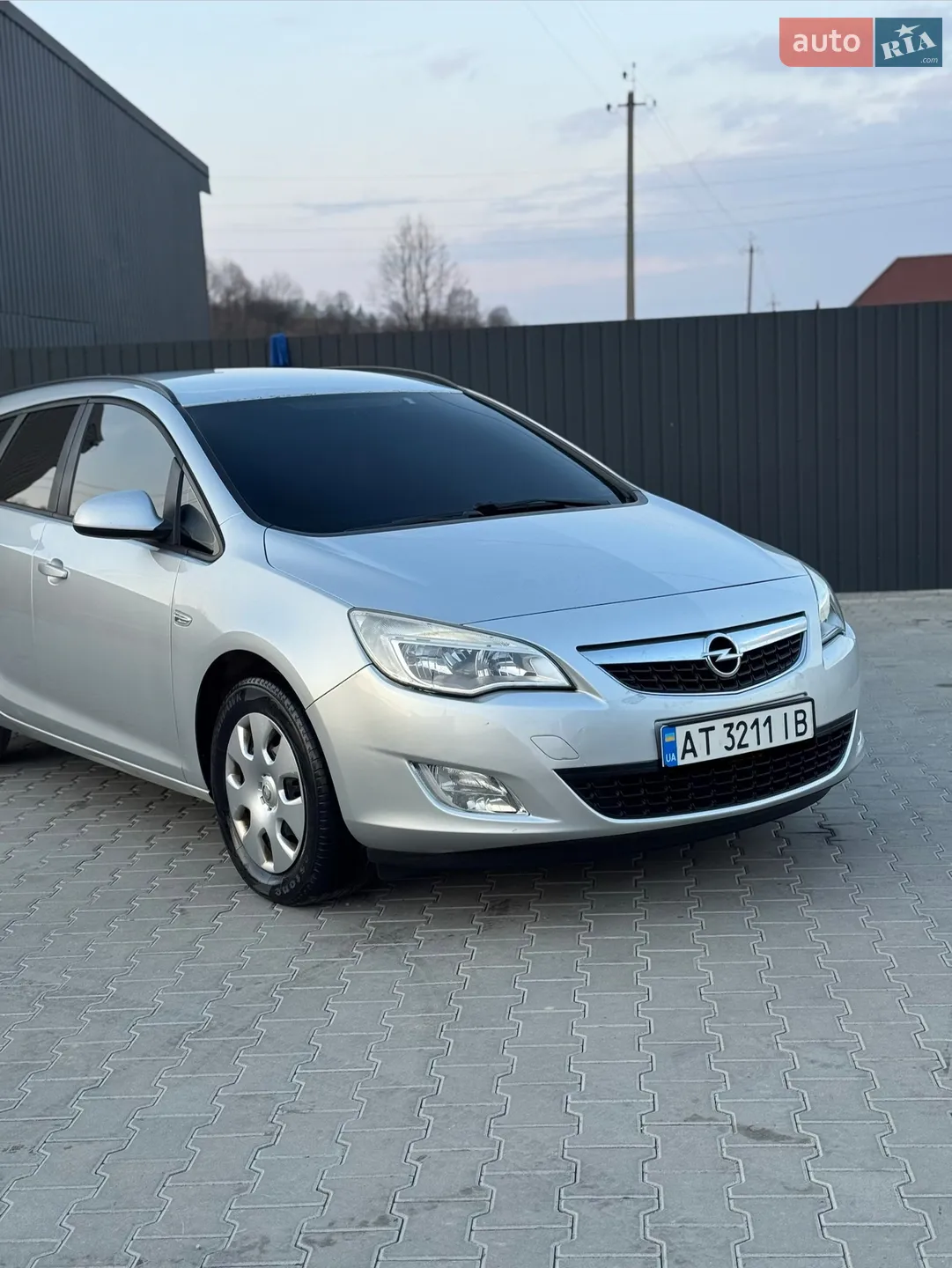 2011 Opel Astra - мініатюра 11