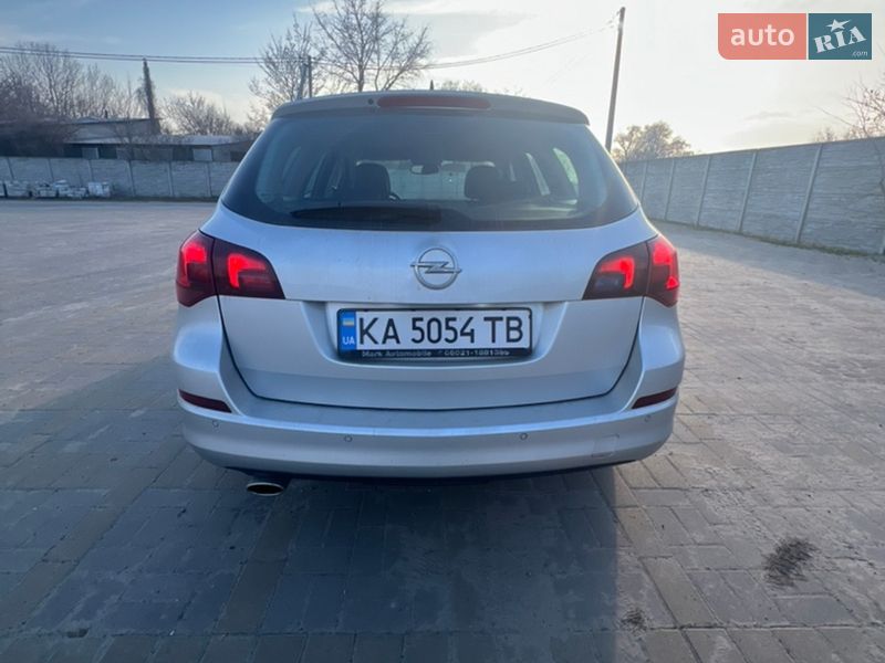 Універсал Opel Astra 2010 в Броварах фото 3 Універсал Opel Astra 2010 в Броварах