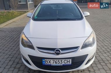 Універсал Opel Astra 2014 в Хмельницькому