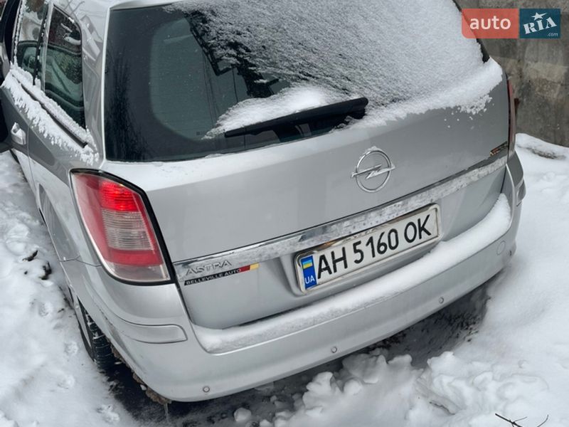 Універсал Opel Astra 2009 в Вінниці