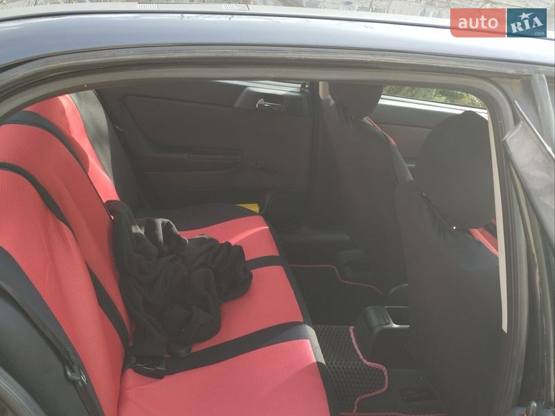 Седан Opel Astra 2007 в Дубно