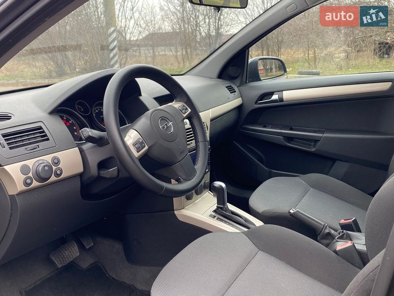 Хэтчбек Opel Astra 2008 в Полтаве фото 18 Хэтчбек Opel Astra 2008 в Полтаве