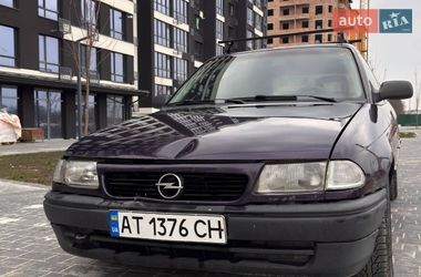Хэтчбек Opel Astra 1995 в Ивано-Франковске