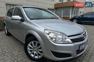 Хетчбек Opel Astra 2007 в Миколаєві