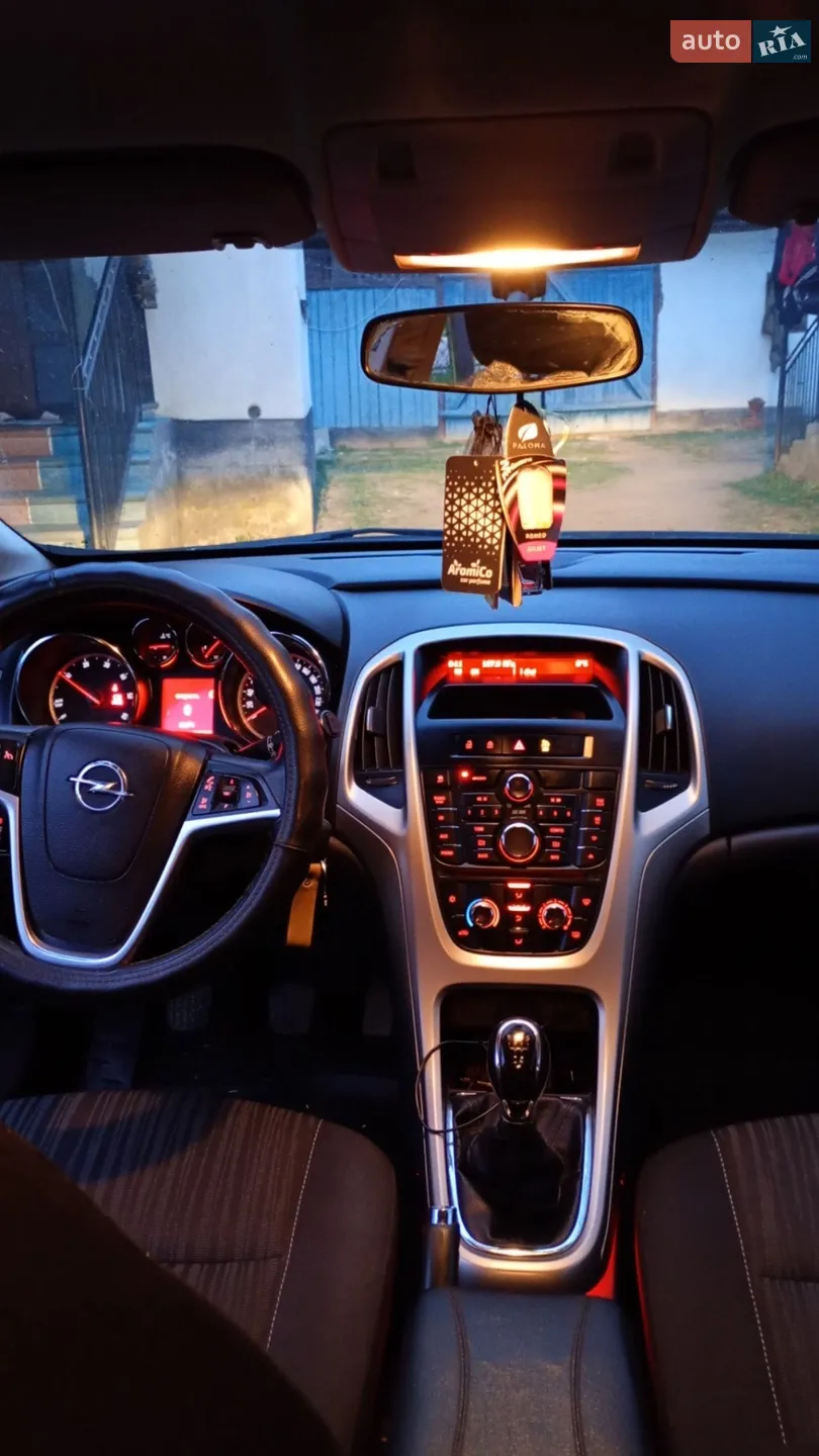 2011 Opel Astra - мініатюра 18