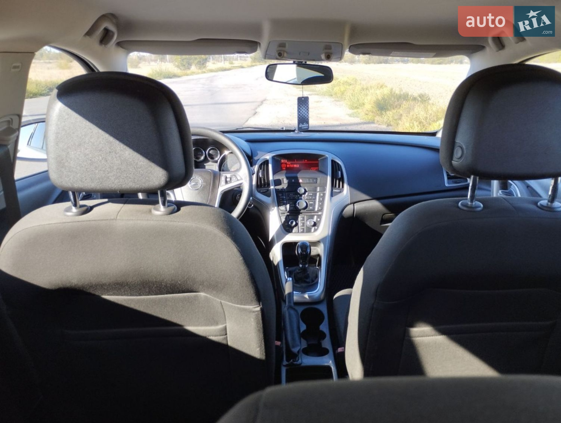 2010 Opel Astra - мініатюра 17