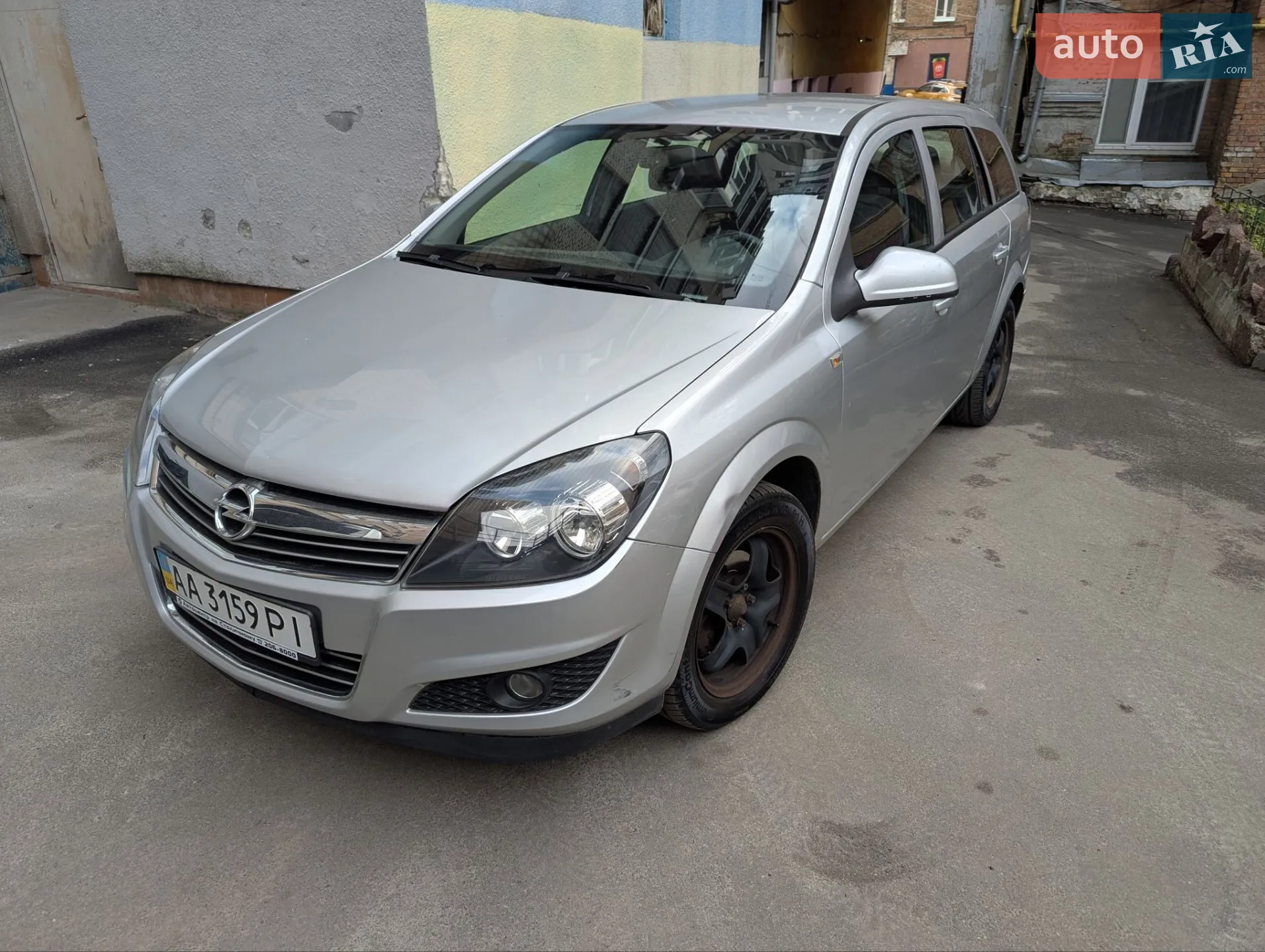 2013 Opel Astra - мініатюра 2
