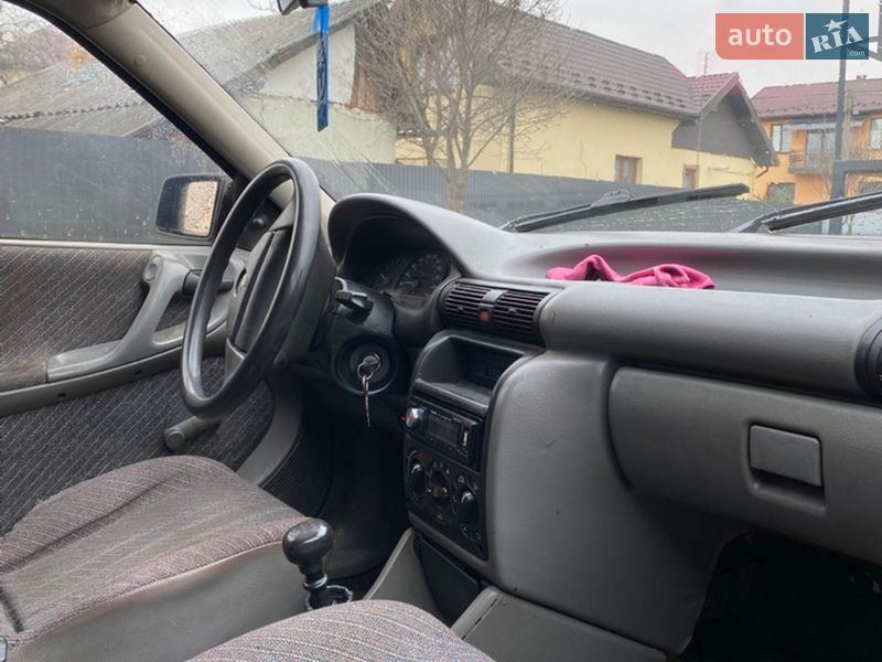 Хетчбек Opel Astra 1992 в Болехові