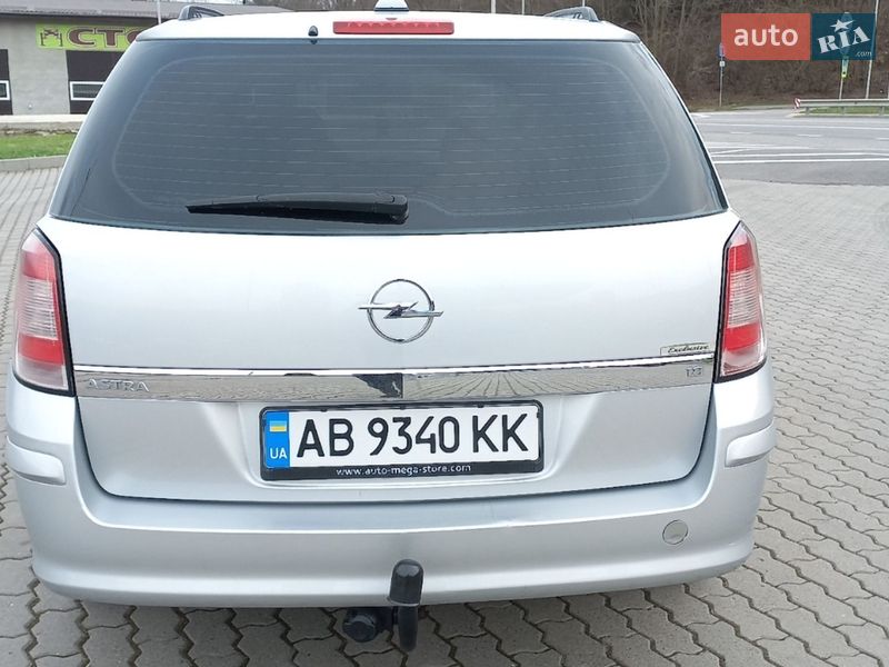 Універсал Opel Astra 2006 в Могилів-Подільському