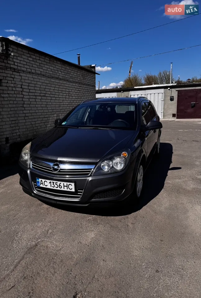 2010 Opel Astra - мініатюра 12