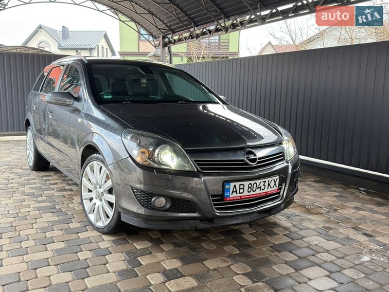 Універсал Opel Astra 2009 в Вінниці