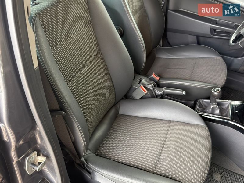 Універсал Opel Astra 2009 в Вінниці