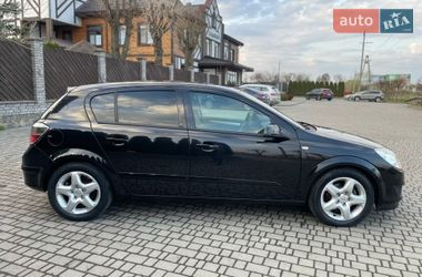 Хэтчбек Opel Astra 2008 в Луцке