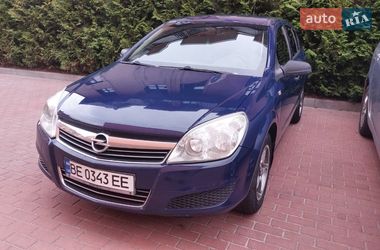 Хэтчбек Opel Astra 2007 в Киеве