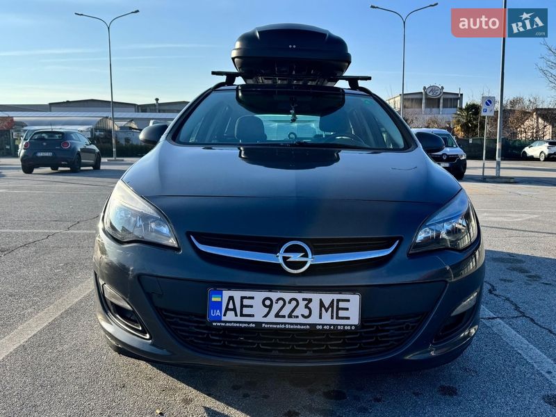 Opel Astra 2014