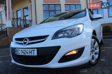 Універсал Opel Astra 2013 в Трускавці