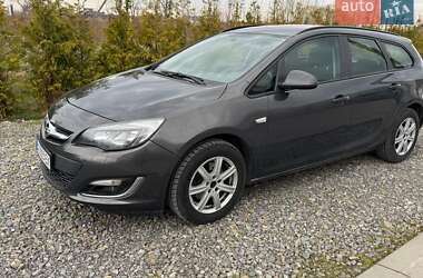 Универсал Opel Astra 2013 в Львове