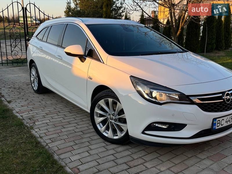Opel Astra 2016