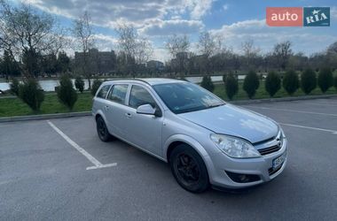 Универсал Opel Astra 2009 в Хмельнике
