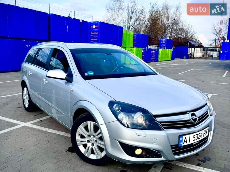 Opel Astra 2009