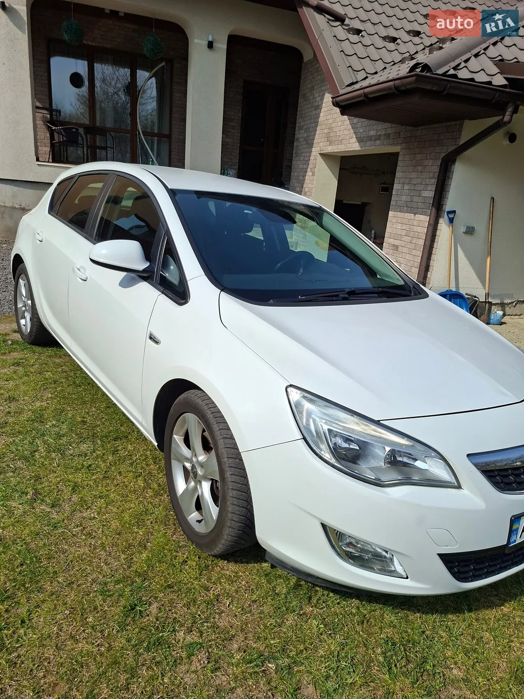 2010 Opel Astra - мініатюра 2