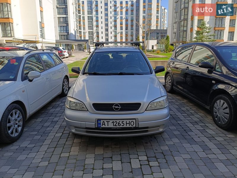 Opel Astra 2008