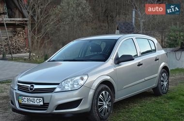 Хэтчбек Opel Astra 2007 в Рожнятове