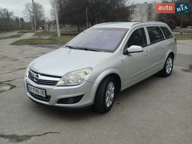Opel Astra 2008