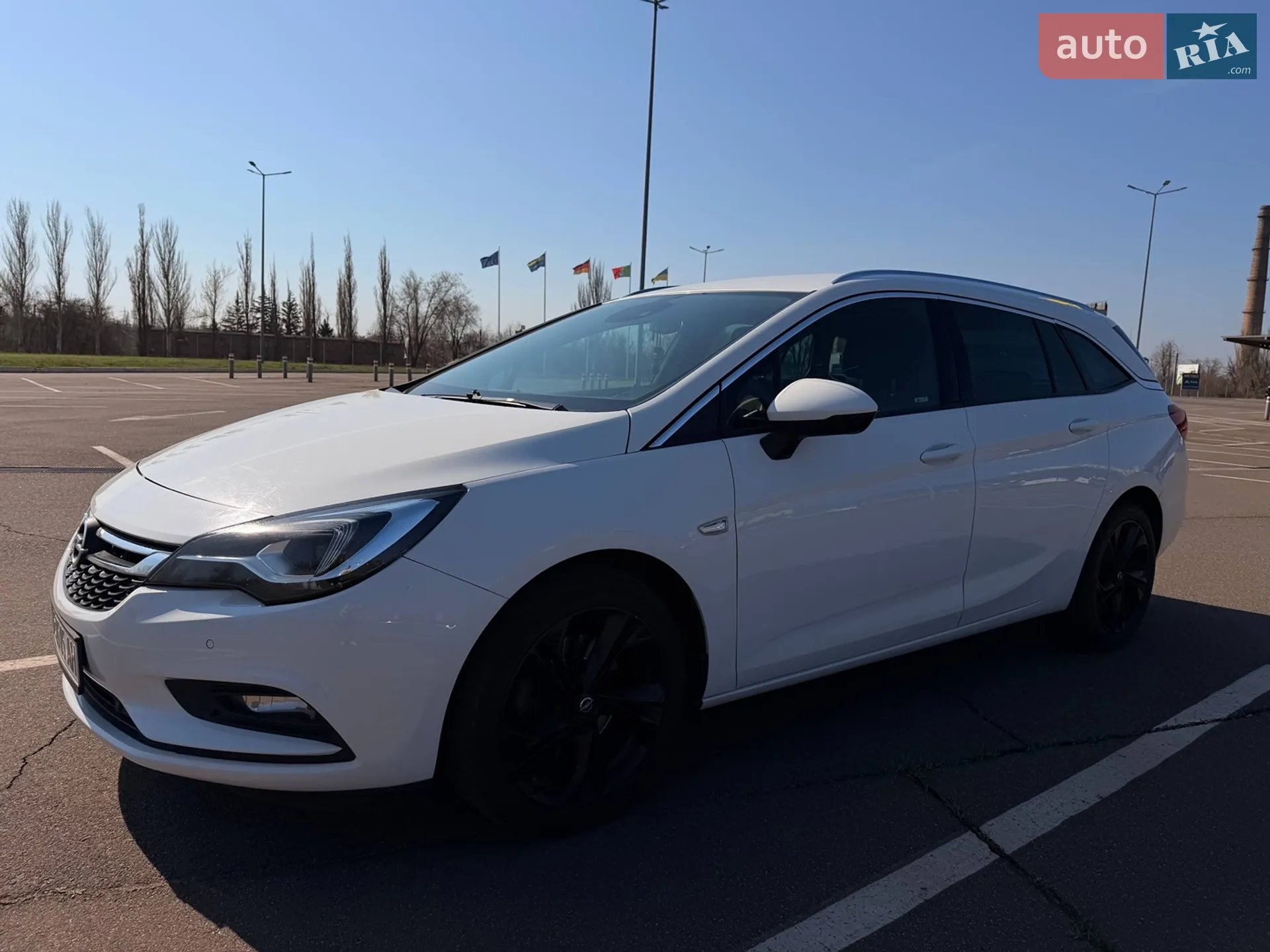 2017 Opel Astra - мініатюра 2