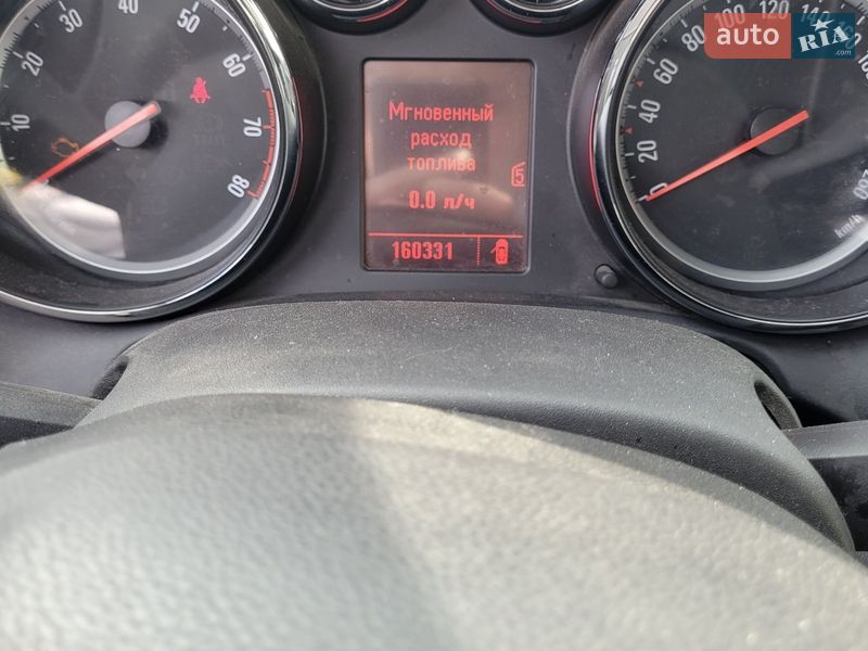 Универсал Opel Astra 2011 в Львове