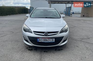 Універсал Opel Astra 2013 в Виноградові